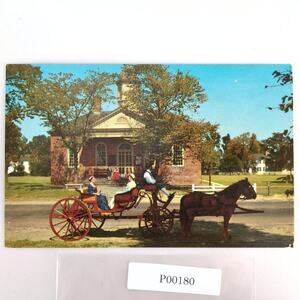 Vintage Courthouse of 1770 Colonial Williamsburg Virginia Postcard 1969
